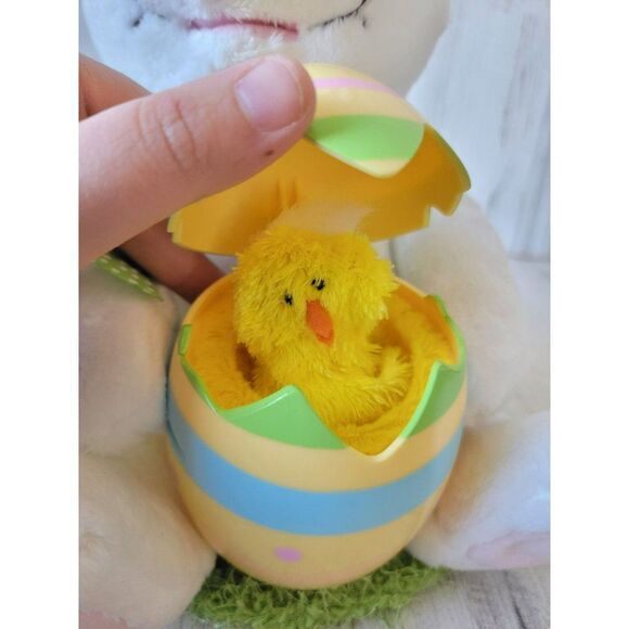 Hallmark Rockin Rabbit AS IS Easter bunny plush Home Spring decor - Picture 3 of 7